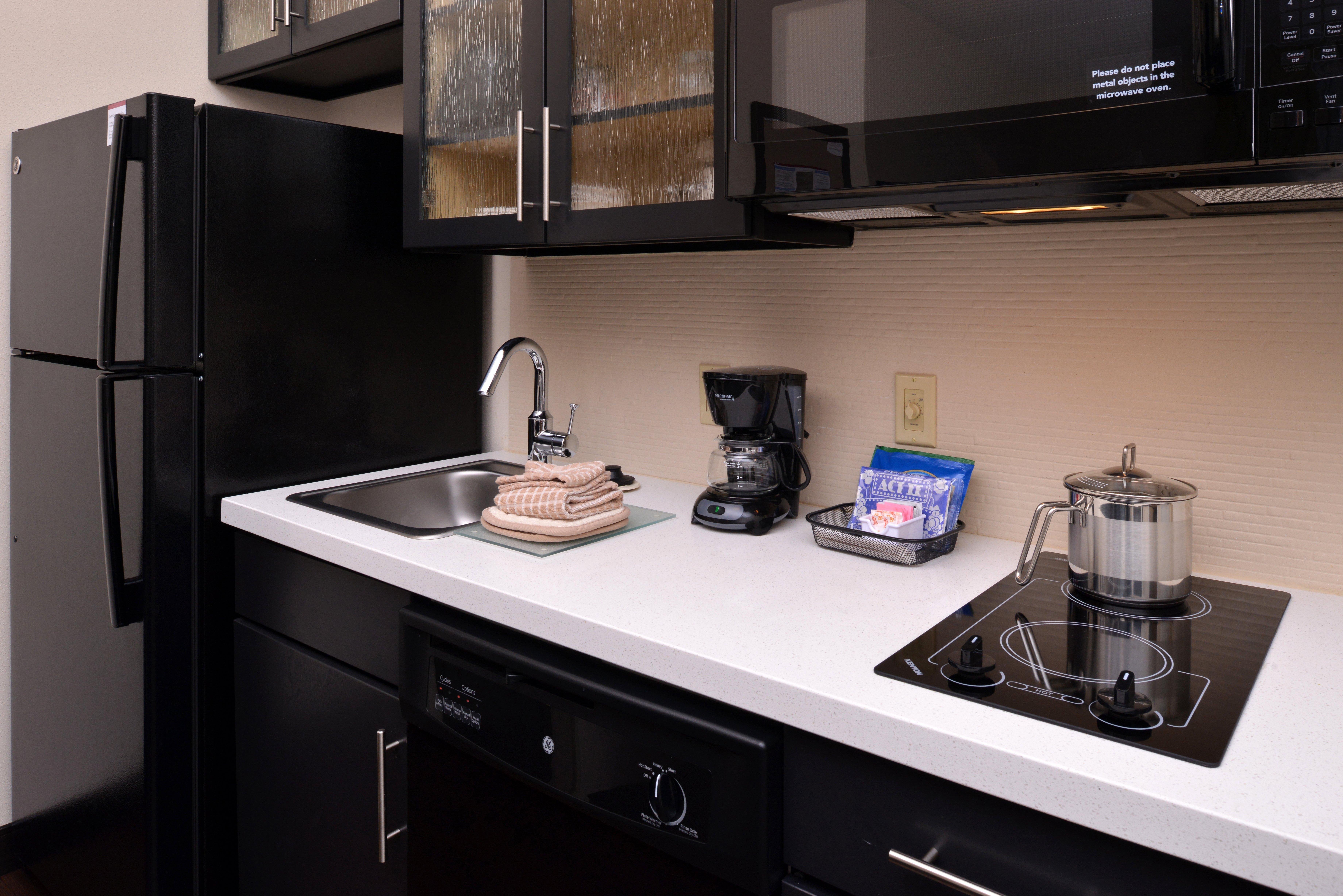 Candlewood Suites Morgantown-Univ West Virginia By Ihg Westover Extérieur photo