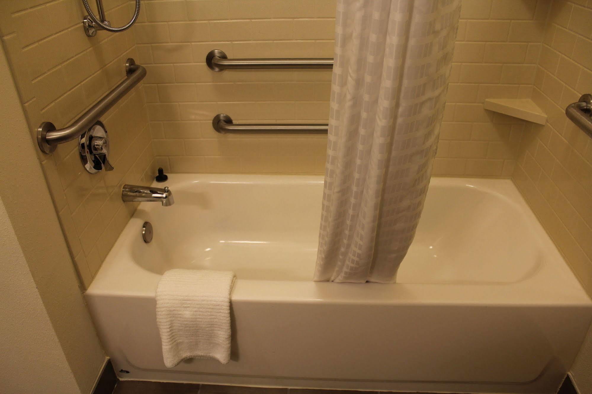 Candlewood Suites Morgantown-Univ West Virginia By Ihg Westover Extérieur photo